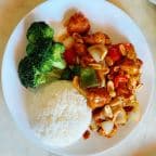 Best Kung Pao Chicken in Seattle, WA